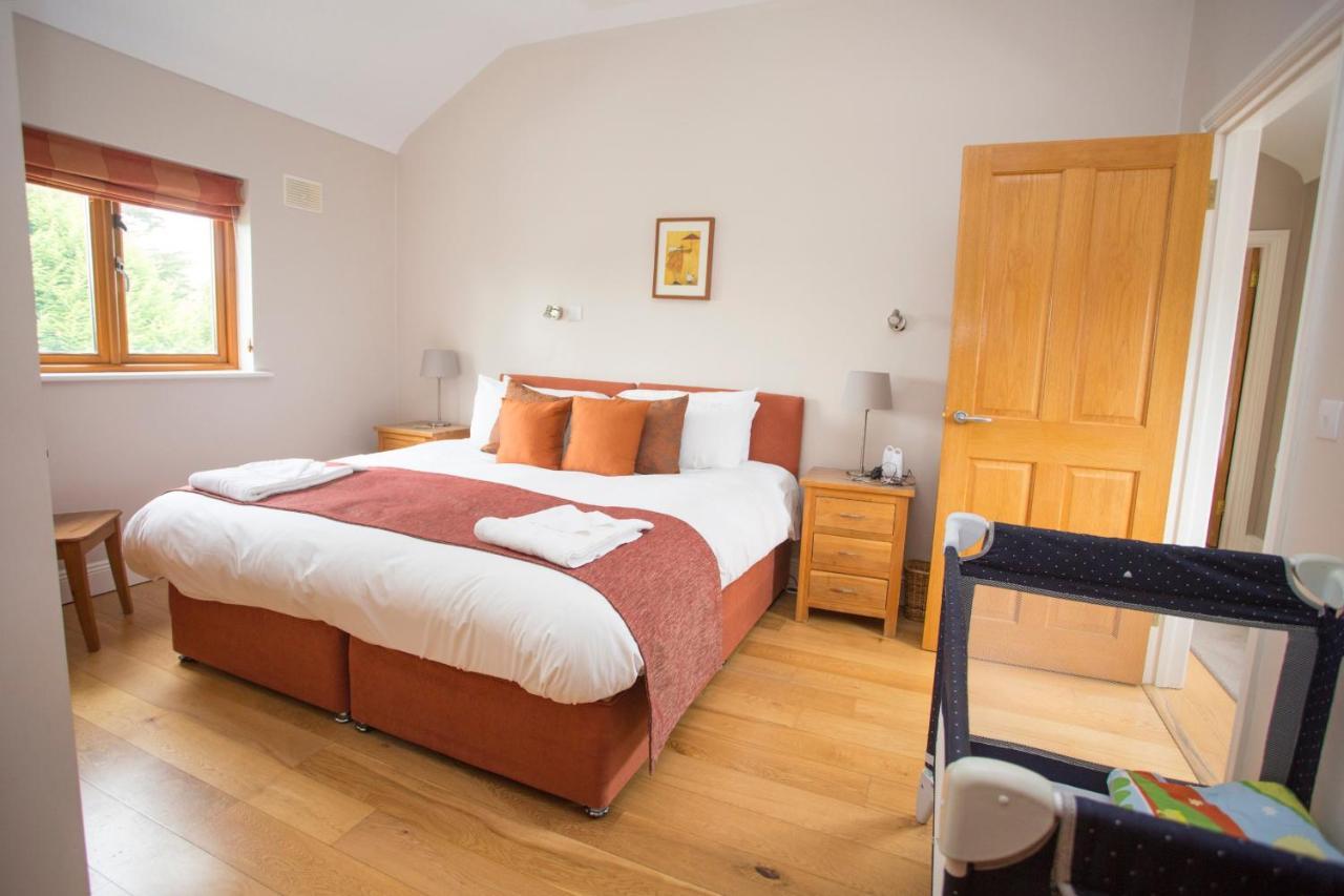 Decoy Country Cottages Navan Ngoại thất bức ảnh