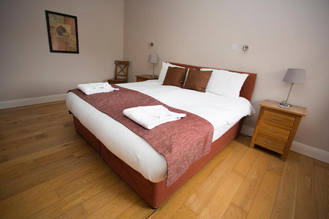 Decoy Country Cottages Navan Ngoại thất bức ảnh