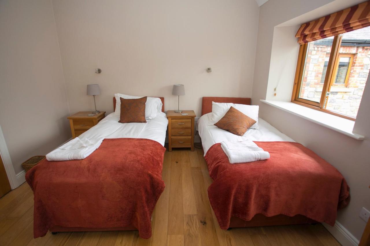 Decoy Country Cottages Navan Ngoại thất bức ảnh
